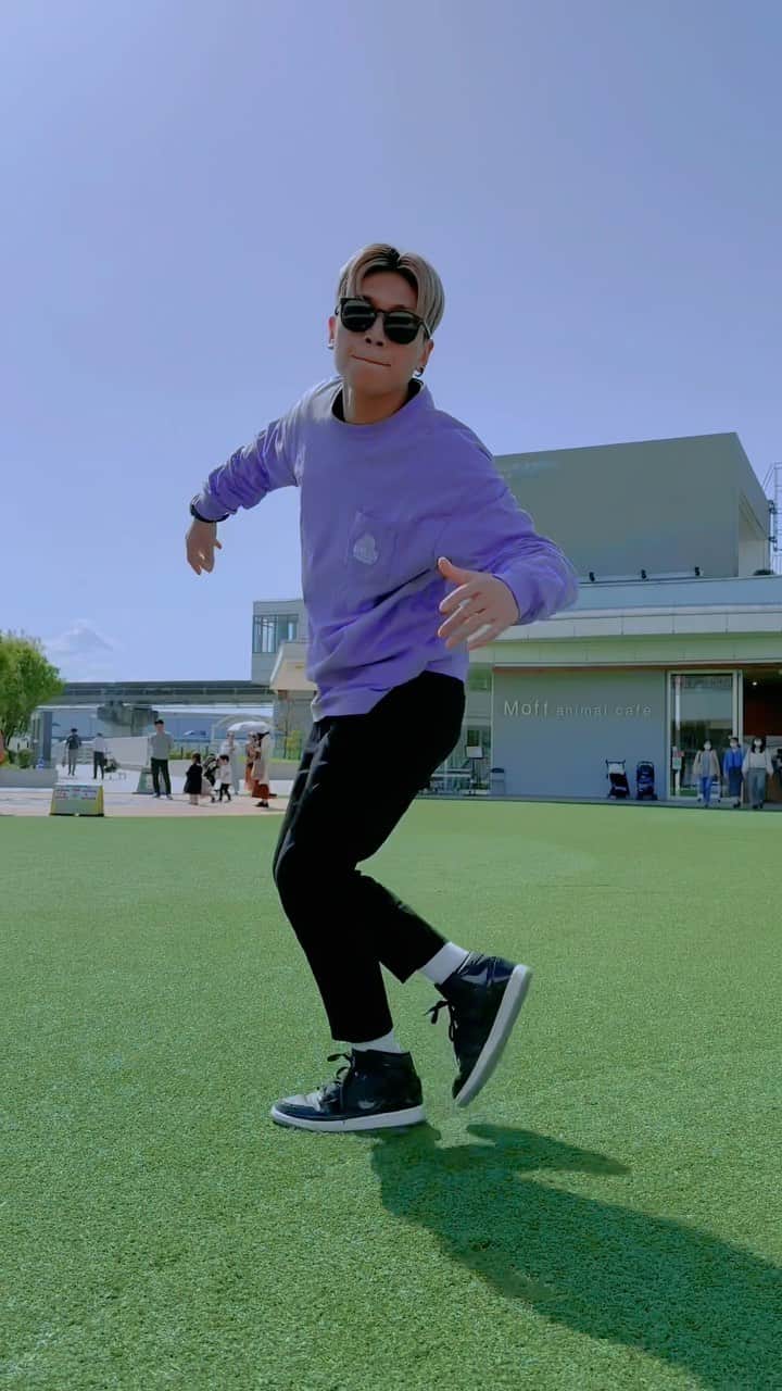 義文のインスタグラム：「チル🕺 #goated #dance」