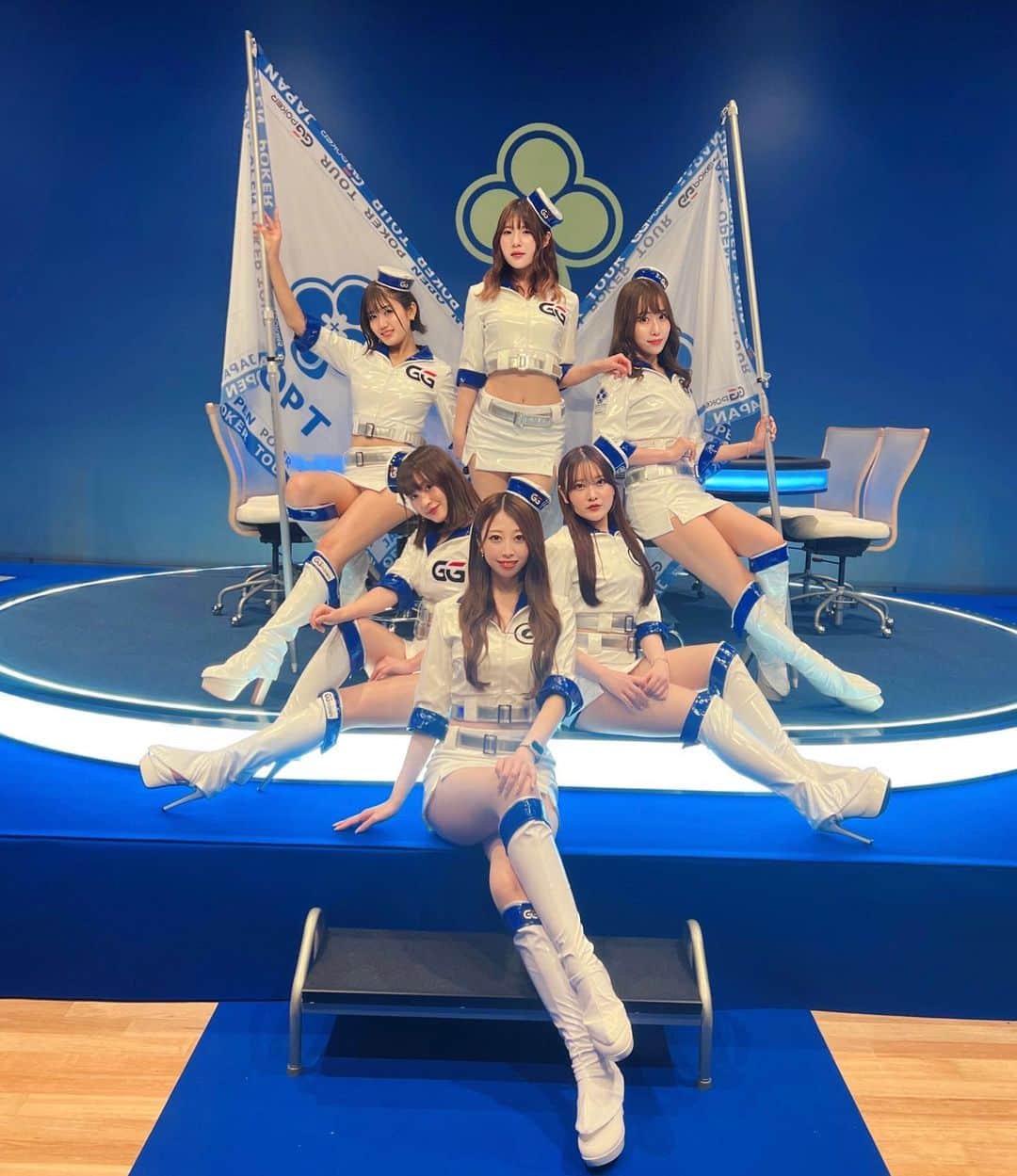 のインスタグラム：「. 💙🤍💙🤍 . . . #jopt#poker」