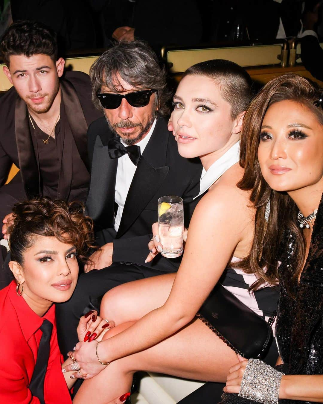 Just Jaredさんのインスタグラム写真 - (Just JaredInstagram)「BFFs Florence Pugh and Ashley Park spent the entire Met Gala day together, from a Central Park walk in the morning to the after parties at night. They were seen hanging out with Nick Jonas and Priyanka Chopra at the Boom at The Standard's after party! #FlorencePugh #AshleyPark #NickJonas #PriyankaChopra #MetGala #MetGala2023 Photos: Backgrid, BFA」5月3日 1時43分 - justjared