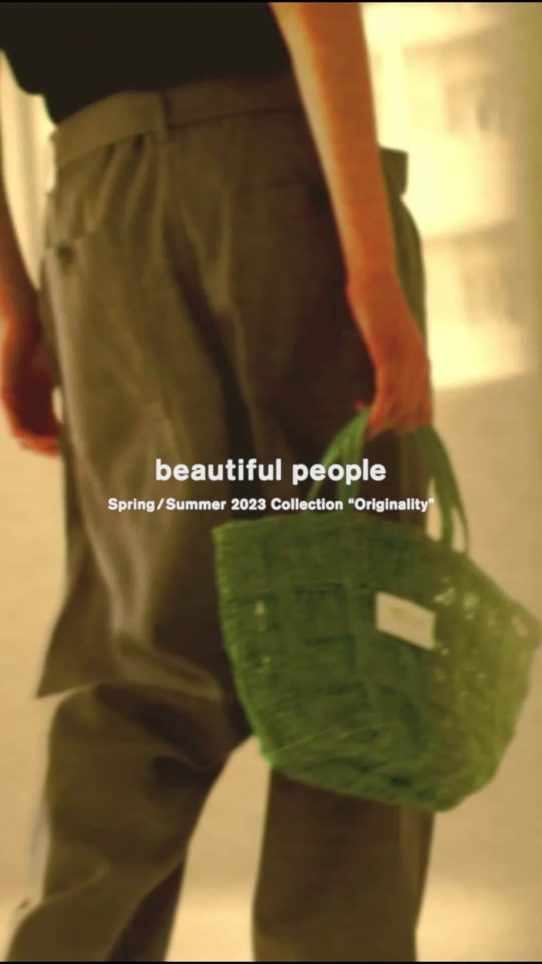 のインスタグラム：「#Summer23⁠ #summerbag⁠ beautiful people Spring/Summer 2023 is now available in stores and on www.beautiful-people.jp⁠ ⁠ ー⁠ ⁠ #beautifulpeople⁠⁠⁠ #creationstokyo #Originality #23PS #23SS #23Summer #SideC #DOUBLEEND #fashionfilm #fashionphotography #campaign #military #abaca #natural」