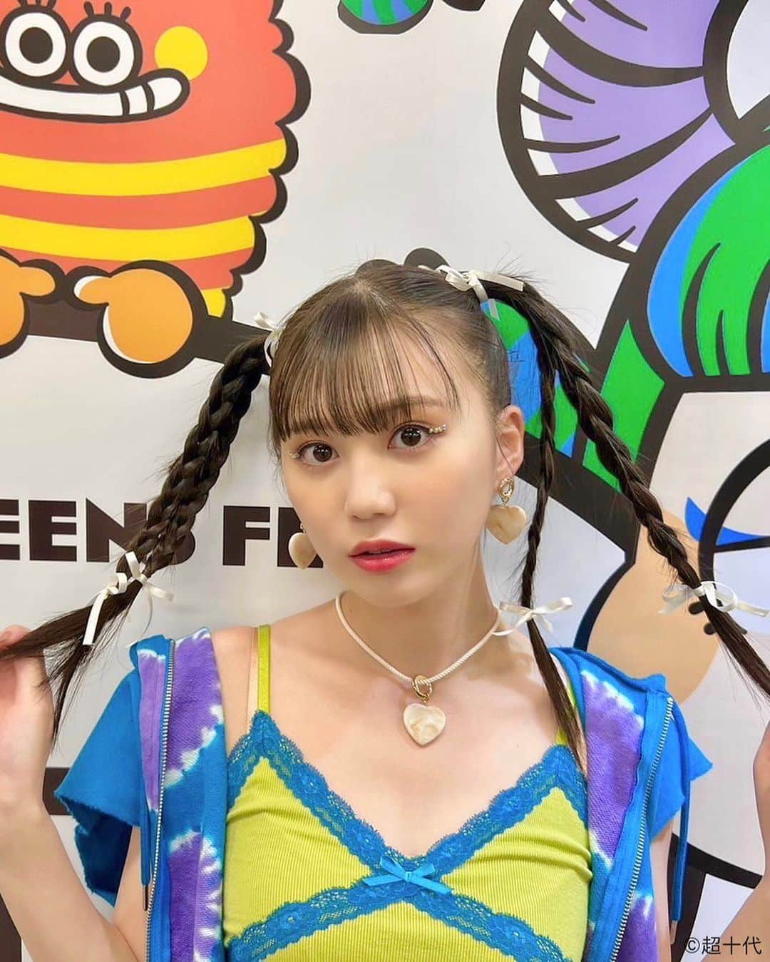 超十代-ULTRA TEENS FES-さんのインスタグラム写真 - (超十代-ULTRA TEENS FES-Instagram)「超十代 -ULTRA TEENS FES- 2023@TOKYO ⁡ ♡┈┈┈イベントオフショット┈┈┈♡ ⁡ どんな衣装も着こなす三原羽衣ちゃん🪽 三つ編みヘアーがとっても似合ってて可愛い!!🤭🩵 ⁡ 会場を楽しませてくれた三原羽衣ちゃんに感想やメッセージをコメントで教えてね💌 超十代2023の感想もお待ちしてます🫶🏻 ⁡ 超十代2023HPでアフターレポート公開中！ レポートはプロフィールTOPからチェック🔍 ⁡ ⁡ #超十代2023 #超十代 #三原羽衣」5月2日 18時00分 - chojudai_japan