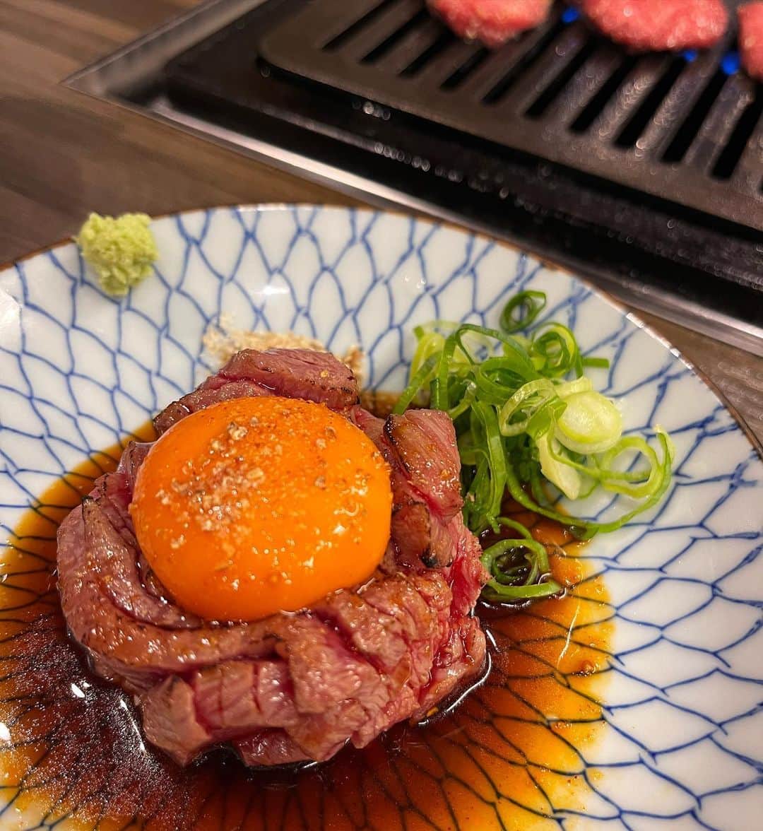 千秋さんのインスタグラム写真 - (千秋Instagram)「新しいチームで焼肉打ち上げ🥓 お肉ばっかり食べてると言わないで🙃 #千秋焼肉 #渋谷」5月2日 19時07分 - chiaki77777