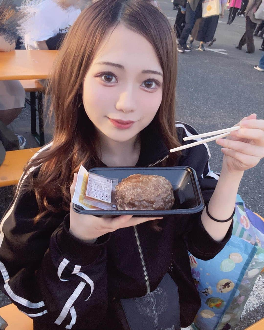 乃苺みくるのインスタグラム：「はんばーーーぐっ🍴🤍」