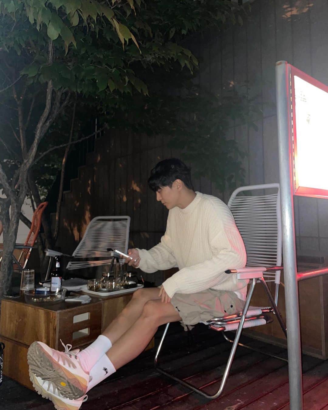 チュウォンさんのインスタグラム写真 - (チュウォンInstagram)「아직 밤엔 춥네🥶」5月2日 20時08分 - zu.won_moon.jun.won
