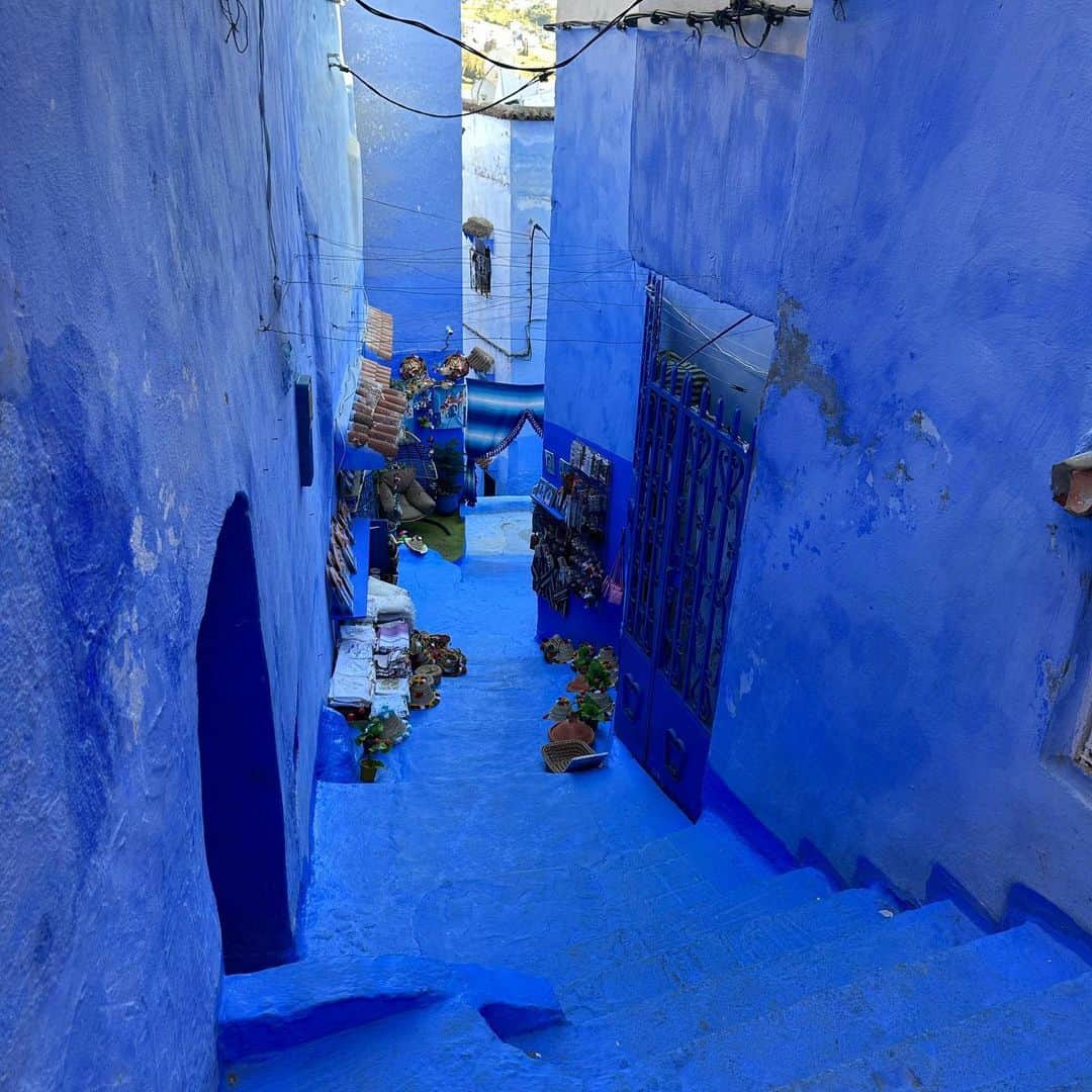 KIKOさんのインスタグラム写真 - (KIKOInstagram)「came to morocco🇲🇦💙  初モロッコ✨ シャウエンの街は 本当に青かった💙  #chefchaouen #chaouen #morocco」5月2日 20時14分 - kiko_yolo17