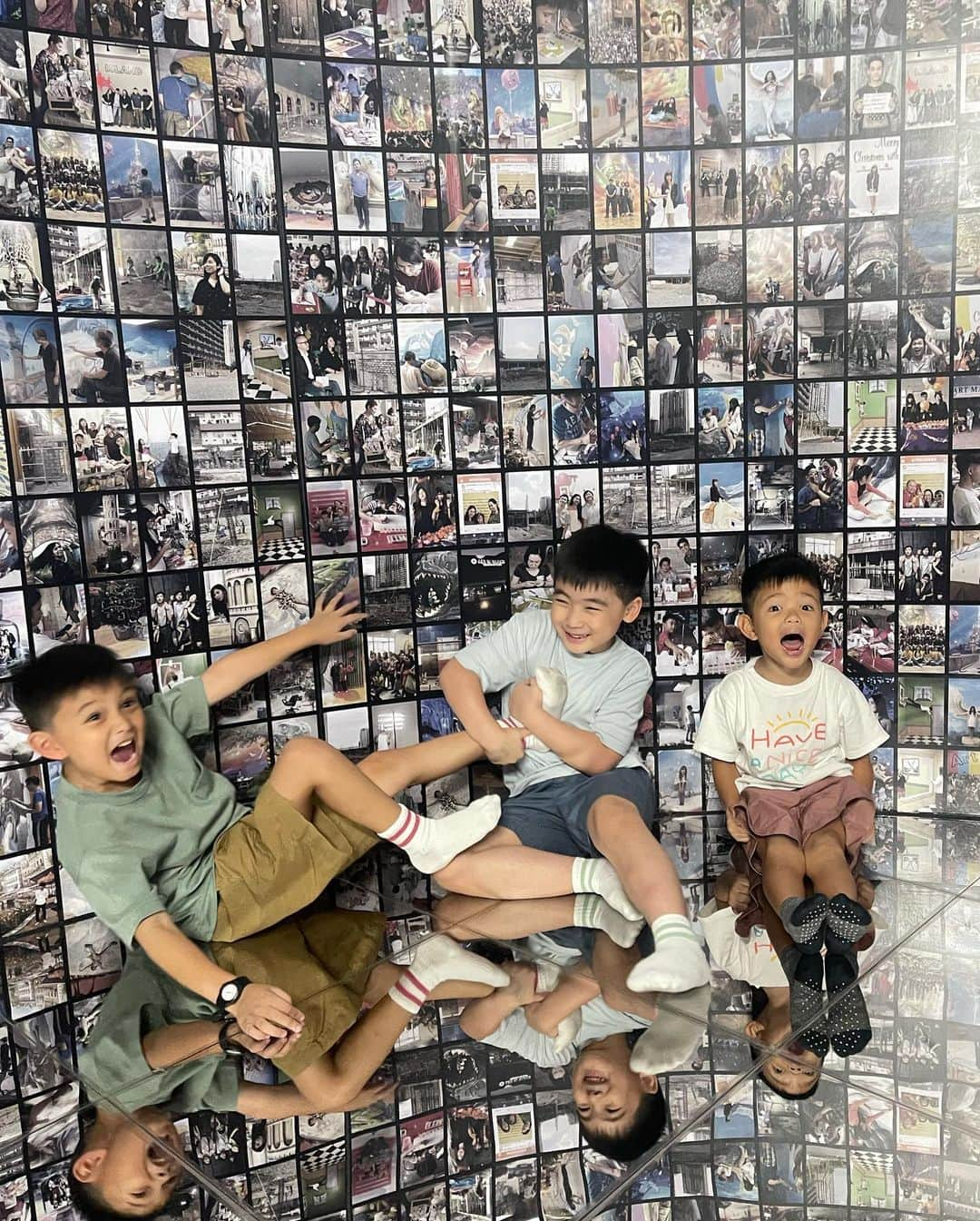 Iya Villaniaさんのインスタグラム写真 - (Iya VillaniaInstagram)「Time in with ninang @guitauc and bestie Macci at @artinisland! Two special friendships here… between the boys and between the mamas ❤️ Guita and I met because our boys were birthed just 4 days apart and so we were shopping for the same things, in the same area because we also happened to be from the same neighbourhood (more like just down the road from each other) 😂 and that’s how our friendship started 😆 Since then, she’s become a ninang to all the succeeding children after Primo 😆 it’s a bonus when both mamas and kids are happy to be together 😆  Just a reminder to take care of those special friendships 💕 it’s often easy to be a friend only when it’s convenient 😅 guilty of this 🙈 so here’s a reminder to myself to do better 😅」5月2日 20時33分 - iyavillania