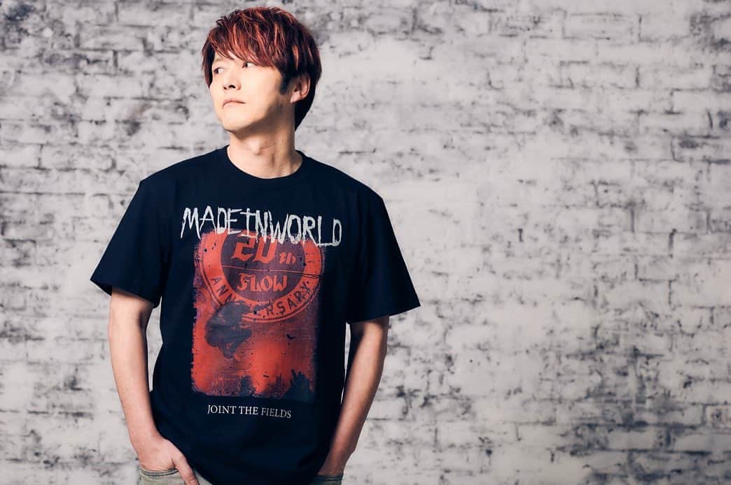 KEIGOさんのインスタグラム写真 - (KEIGOInstagram)「『FLOW KEIGO×MADE IN WORLD』 コラボTシャツ 予約販売承ってまーす！ よろしくお願いします👍  アーティストONLINE SHOP「A!SMART(アスマート)」で予約販売中  asmart.jp/flow/  #madeinworld #FLOW」5月2日 20時27分 - keigo_flow