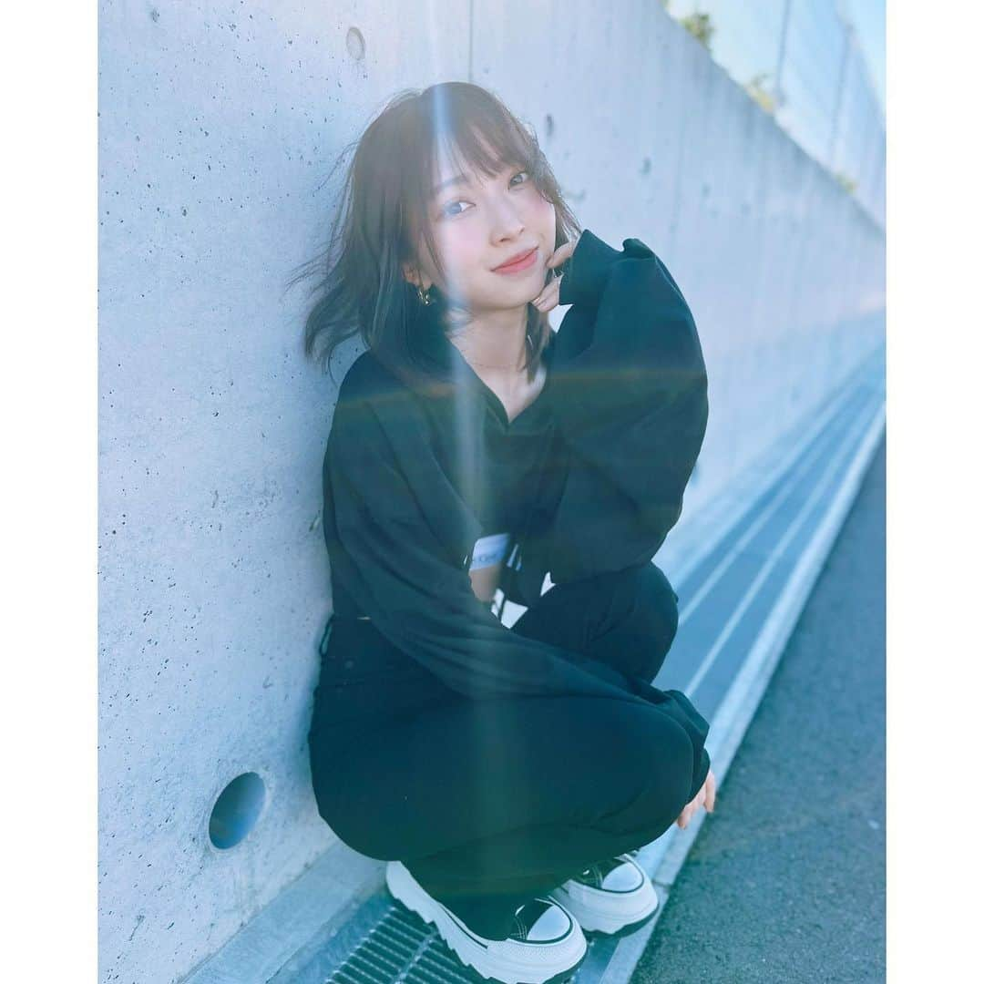 辻野かなみのインスタグラム：「❤︎  ⁡ 最近、converseの厚底を買ったんだ🎶 ⁡ みんなは、どんな系統の洋服の私が好き？🤍  #かなみしふく ⁡ #converse #コンバース厚底　#CalvinKlein #辻野かなみ　#かなみん　#超ときめき宣伝部 #超とき宣　#アイドル#𝗂𝗇𝗌𝗍𝖺𝗀𝗈𝗈𝖽 #𝗂𝗇𝗌𝗍𝖺𝗅𝗂𝗄𝖾 #𝖿𝗈𝗅𝗅𝗈𝗐𝗆𝖾 #𝗅𝗈𝗏𝖾 #데일리룩　#데일리룩코디　#패션	#오오티디 #데일리　#좋아요　#팔로우」