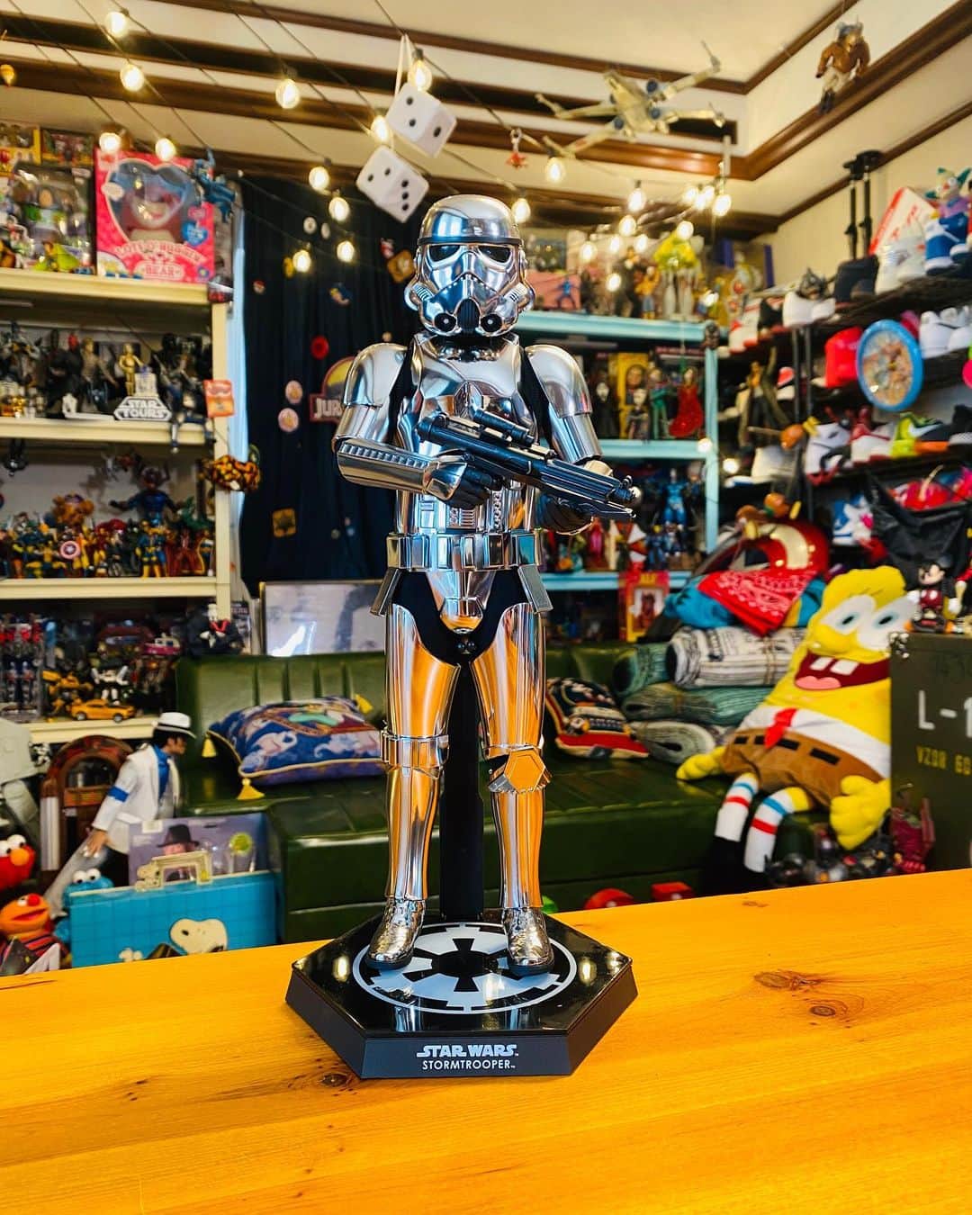 速水もこみちさんのインスタグラム写真 - (速水もこみちInstagram)「STAR WARS STORM TROOPER   #starwars #stormtrooper  #stormtroopers  #hottoys #toysapiens  #jedi #darthvader  #figure #actionfigure #toy #collection #collector #mocomichihayami」5月2日 21時04分 - mocomichi_hayami