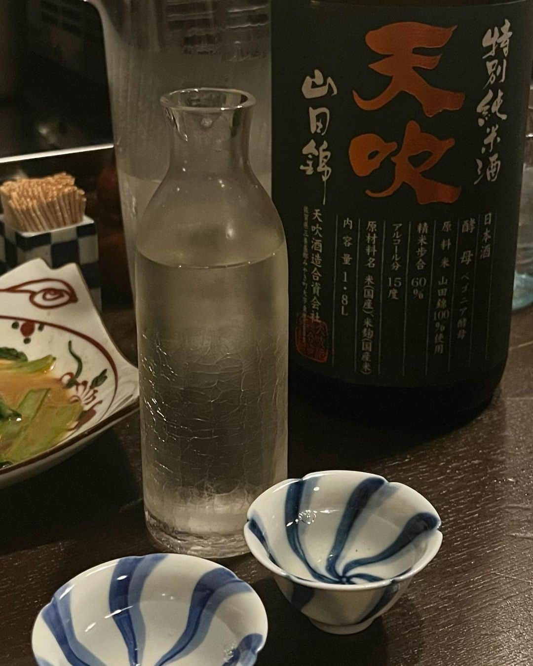 森暖奈さんのインスタグラム写真 - (森暖奈Instagram)「全国各地の日本酒に興味あり🍶 #メガですぅ〜」5月2日 21時41分 - moriharuna71