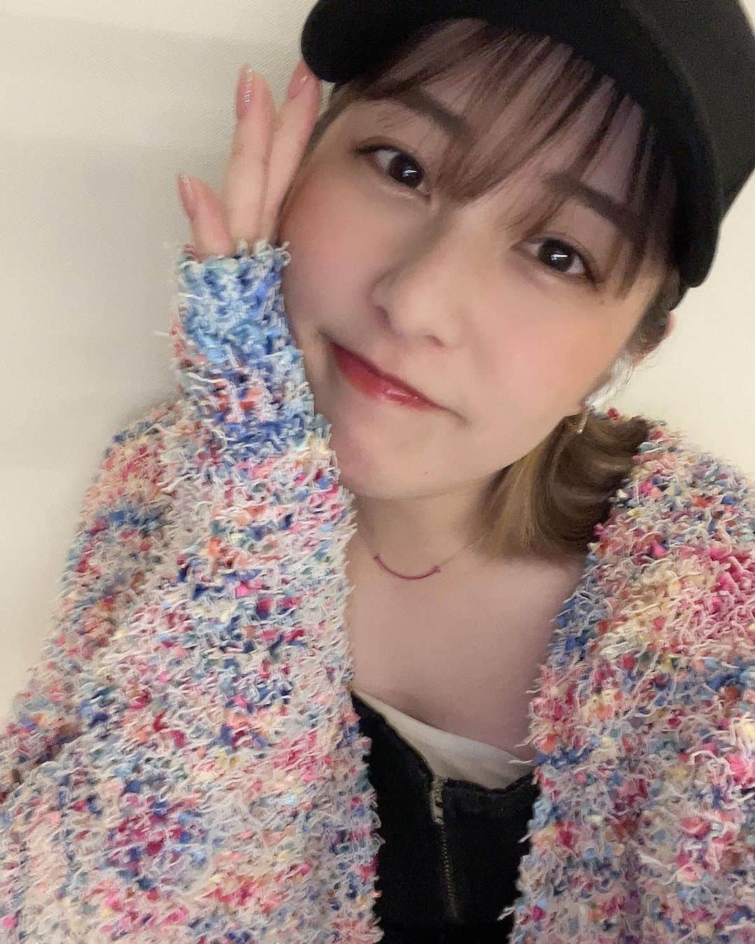 布施柚乃さんのインスタグラム写真 - (布施柚乃Instagram)「可愛い形のキャップ買ったぁー🧢」5月2日 21時58分 - yuno.fuse