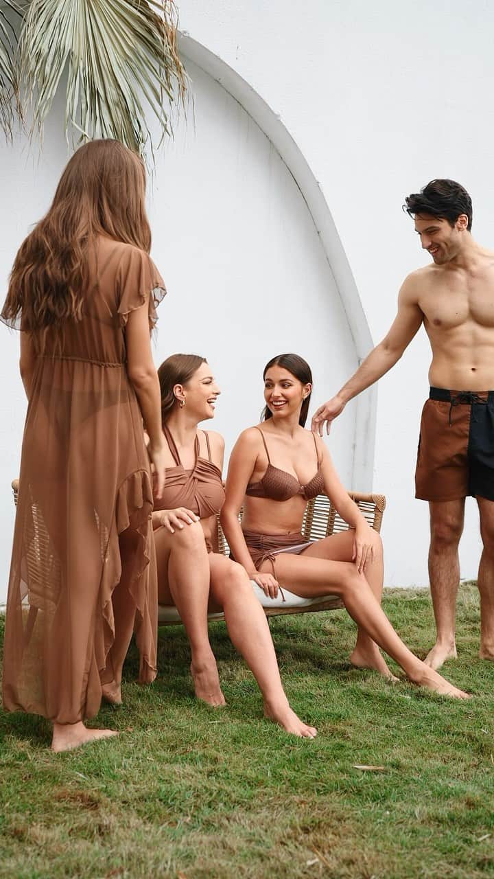 SHEINのインスタグラム：「Suit up, fam, beachmode is ON! 🏖👙 Soak up the savings with swimwear best sellers on sale NOW 🌊🩳🌞   🔗:https://shein.shop/6vrzne0  #SHEINbeachmode」