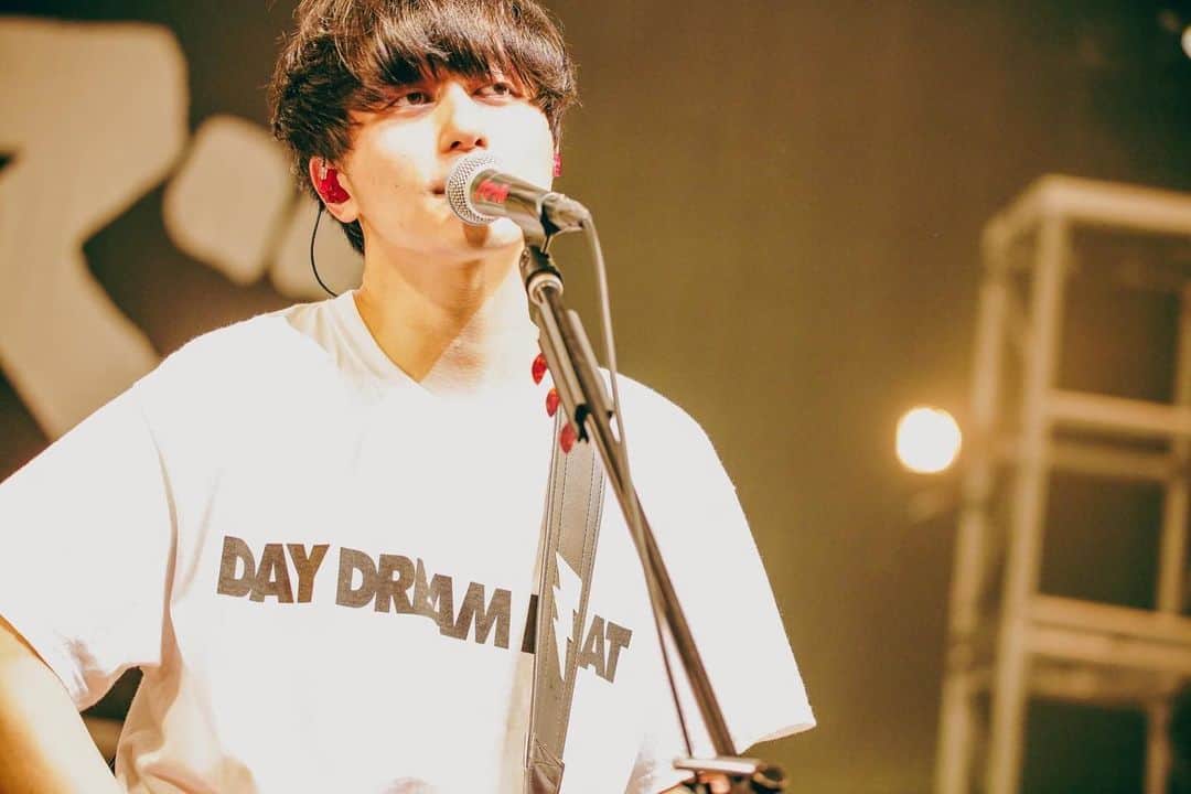 ハンブレッダーズのインスタグラム：「#ハンブレッダーズ   TANGTANG×ハンブレッダーズ  DAY DREAM BEAT Tシャツ  photo @mini12du」