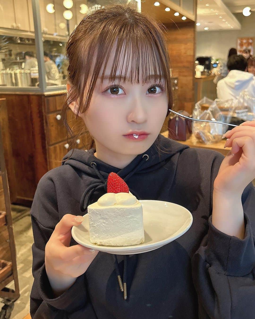 佐野心音のインスタグラム：「カフェデート☕️」