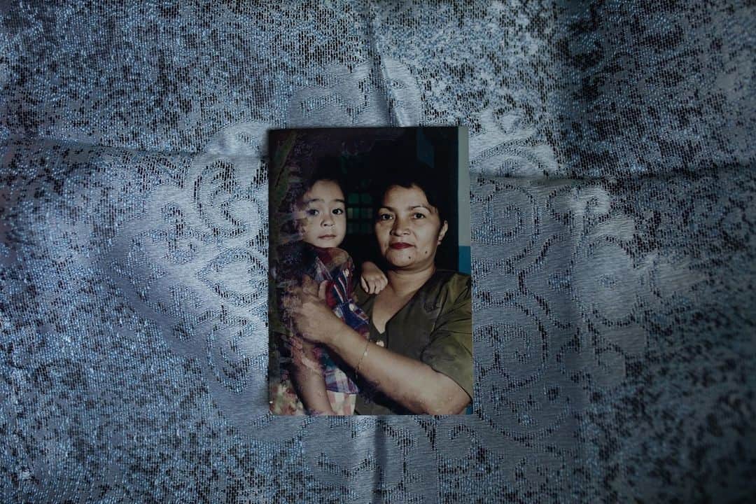 TIME Magazineさんのインスタグラム写真 - (TIME MagazineInstagram)「The children that the U.S. military left behind in the Philippines: Tens of thousands of Filipinos have been neglected since birth due to “dramatic exposure to racial prejudice, bias, and discrimination,” among other factors. Often referred to as Amerasians—people fathered and abandoned by American servicemen stationed overseas—they’re estimated to number in the hundreds of thousands when counting their children.  In 1992, then-President of the Philippines Fidel Ramos made note of these “throwaway children,” as he called the Amerasians. “The welfare of these young Filipino-Americans remains the joint responsibility of both countries,” Ramos said during a changing of the guard ceremony at Subic Bay, adding that he would “not allow them to end up in poverty.”  But in the end, no one took responsibility.  Read the full story at the link in bio.  Photographs by Geric Cruz (@gericcruz) for TIME」5月2日 23時00分 - time