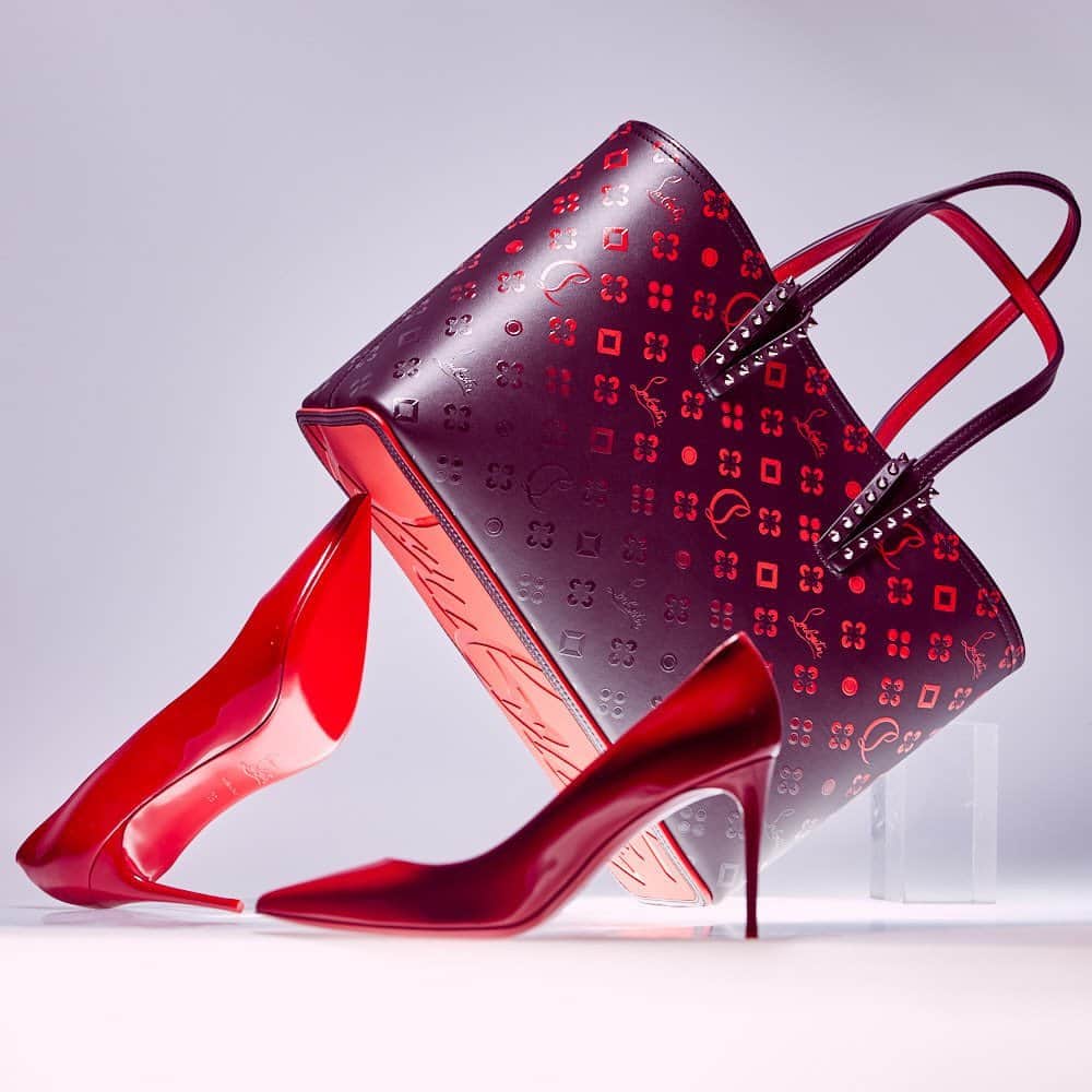 GILTのインスタグラム：「They’re red-hot. Tap to shop 20% off all #ChristianLouboutin.」