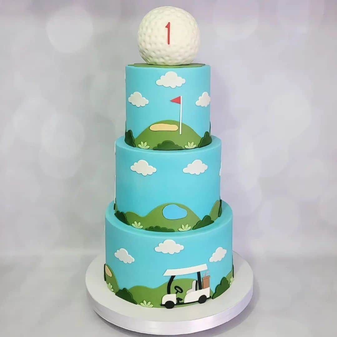 Honey Bee Cakesのインスタグラム：「Golf Cake」