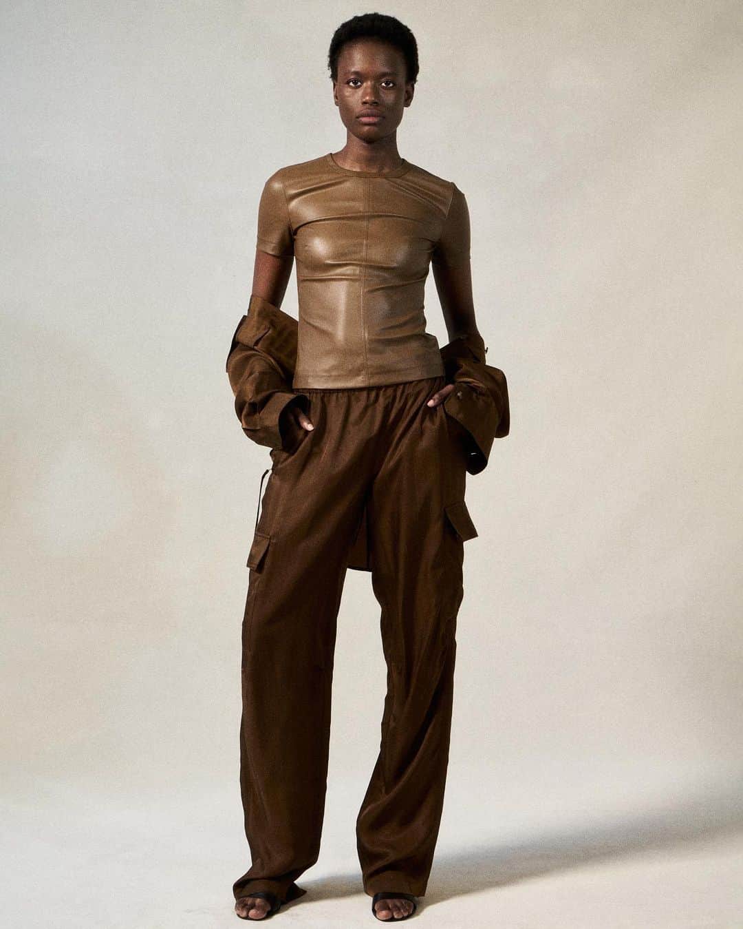 ヘルムート ラングのインスタグラム：「HELMUT LANG PRE-FALL 2023 COLLECTION - New York, N.Y. WWW.HELMUTLANG.COM」