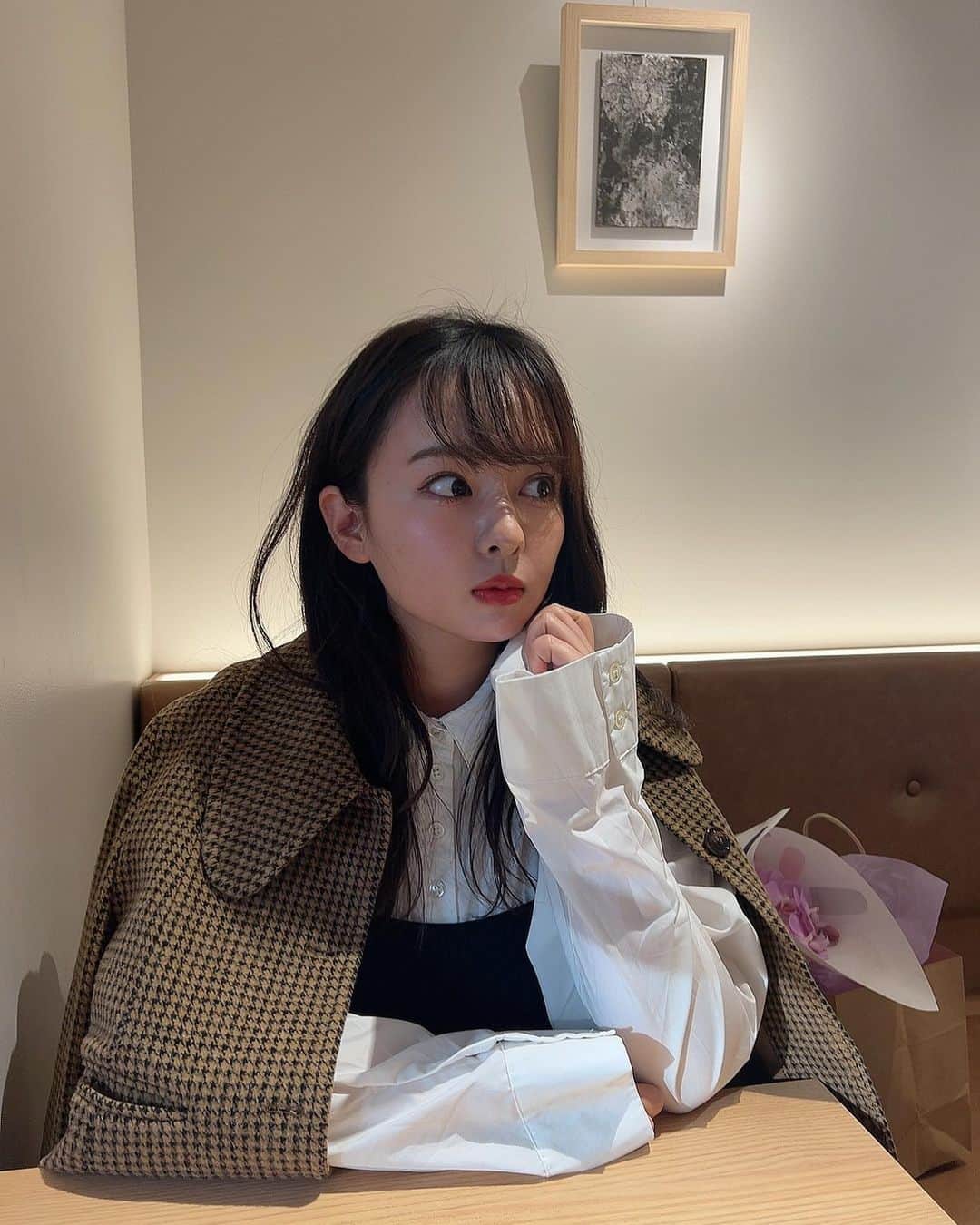 山田菜々のインスタグラム：「April🌸  お誕生日お祝いしてもらったり ゆきちのお誕生日にお出かけしたり スポーツ観戦に行ってみたり 餃子はだいたい1回目焼きすぎちゃたり らじばんだり... な４月でした！(？)☺️🌸」