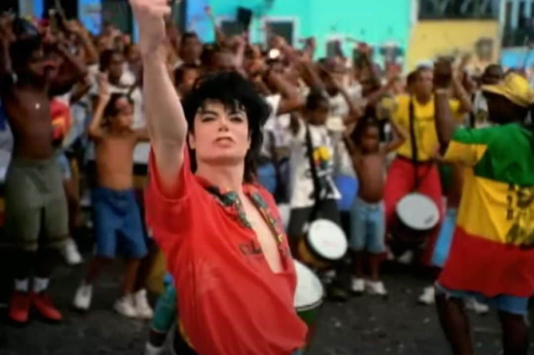 マイケル・ジャクソンのインスタグラム：「The short film for “They Don’t Care About Us” recently surpassed 1 billion streams on YouTube making it the second Michael Jackson short film (along with "Billie Jean”) to reach that milestone. Hit the link in stories to watch it now.」