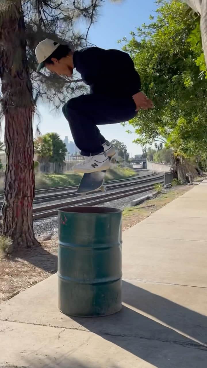 スラッシャーのインスタグラム：「🤩 @patrickpraman  📹 @t_huff」