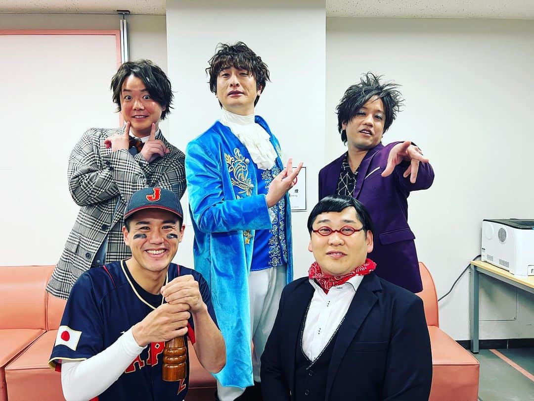 のインスタグラム：「2023 ものまねGPコラボレーション祭り有難うございました。  ものまねGPお仕事のご依頼はインスタのDMでお問合せください。  Twitterアカウント→　#jpmaesaka Twitterアカウントポケモン→#jp_pkmn YouTubeチャンネル→#モノマネモンスターJP TikTok→#monomamejp #山崎育三郎 #お見送り芸人しんいち #ダルビッシュ有 #ヌートバー #ぺこぱ #ものまね代行世代 #ワイドナショー #JPさん #松本人志 #浜田雅功 #ダウンタウン #ものまね芸人 #松本人志ものまね #研音 #川島明ものまね #ラヴィット #滋賀芸人 #農業高校出身 #すべらない話 #IPPONグランプリ #ダウンタウンDX #酒のツマミになる話 #おはスタポケモン部 #ポケモン #しゃべくり007」