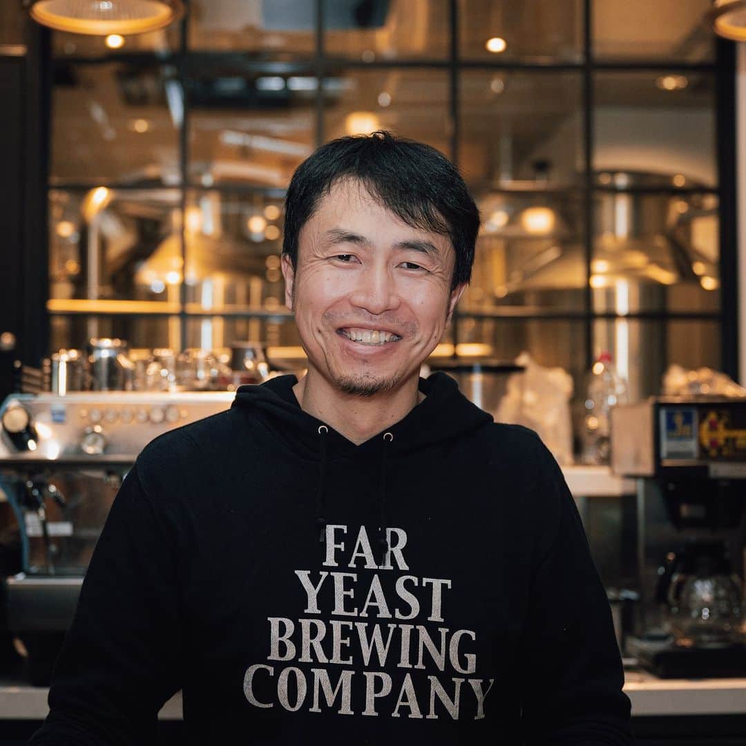 のインスタグラム：「＜しろうさんラジオ出演情報＞  GW初日、みなさまいかがお過ごしでしょうか。  月曜からおやすみ！という方もいらっしゃいますかね😊  今日は、うっかりお知らせし忘れてしまっていた、しろうさんのラジオ出演情報です💦  1〜5日まで、ニッポン放送「ENEOSプレゼンツ　あさナビ」（全国３２局ネット）に、しろうさん出演してます。 黒木瞳さんとの対談😍  朝ラジオを聴いているよ、という方ぜひチャンネルを合わせてみてください！  放送日：２０２３年５月１日（月）から５月５日（金） 放送時間：６時４３分から６時５０分  #faryeastbrewing #faryeast #craftbeer #japaneasrcraftbeer #kosuge #小菅村 #yamanashi #源流醸造所 #最近のしろうさん #あさナビ #ラジオ」