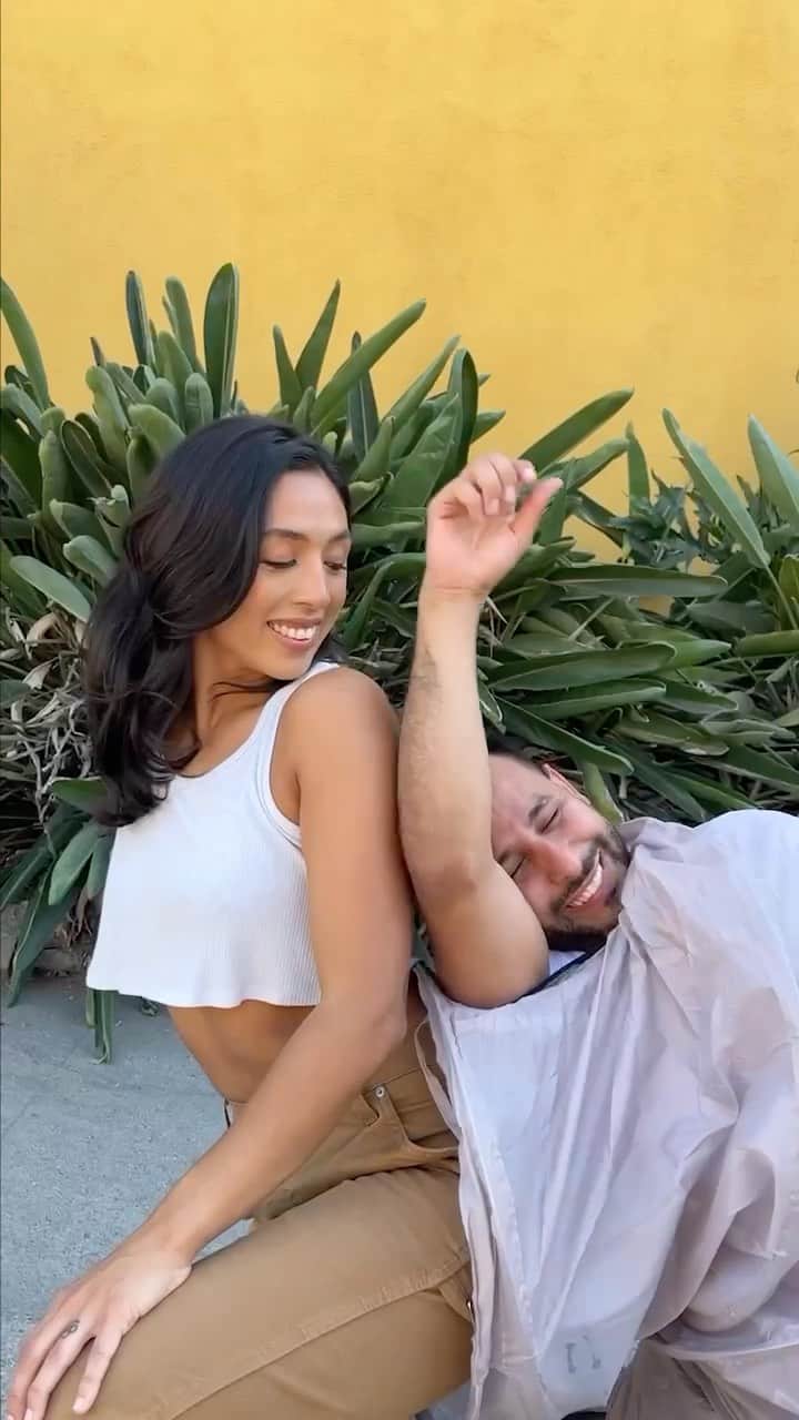 Anwar Jibawiのインスタグラム：「The Boyfriend Pouch 👜」