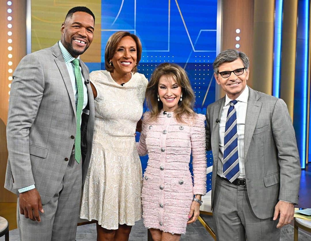 スーザン・ルッチのインスタグラム：「I had so much fun on @goodmorningamerica and @abcgma3 this morning talking about Stroke Awareness Month and my charity auction in support of the American Stroke Association with @ebth Shop the sale NOW (link in bio) and swipe to see me teach @michaelstrahan the art of a Erica Kane slap! 🤗❤️ 📸 ABC/Paula Lobo」