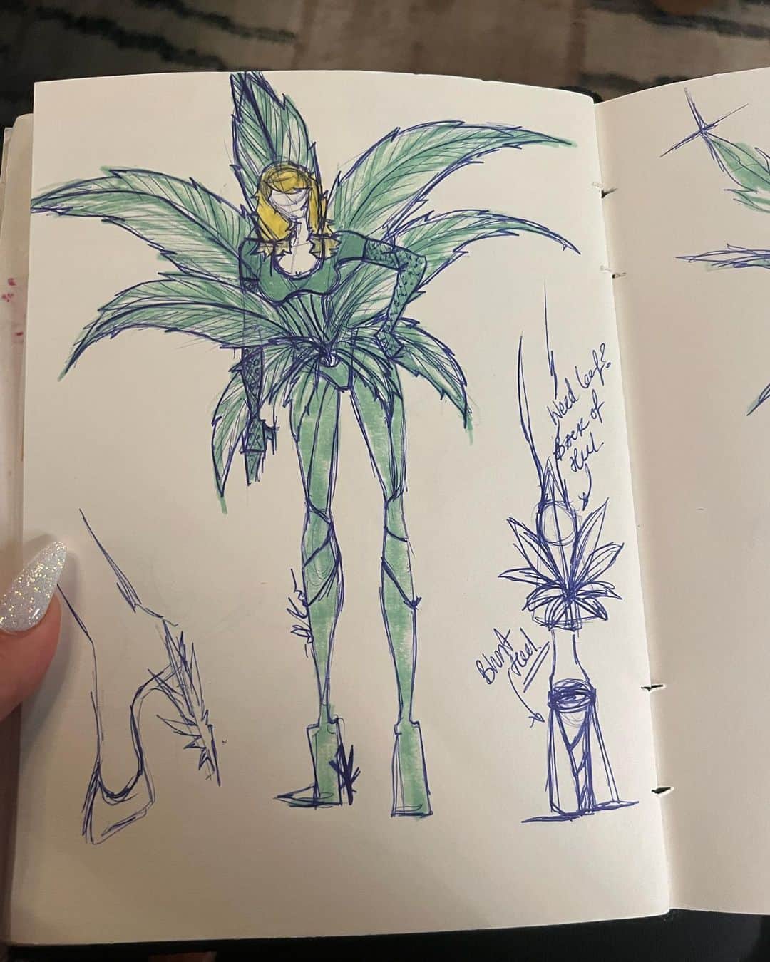 Bebe Rexhaさんのインスタグラム写真 - (Bebe RexhaInstagram)「Yes, I was a giant weed leaf for my @jimmykimmellive performance. A sativa leaf to be exact. Thanks to @marta.del.rio for helping me bring my idea to life.」5月3日 5時55分 - beberexha