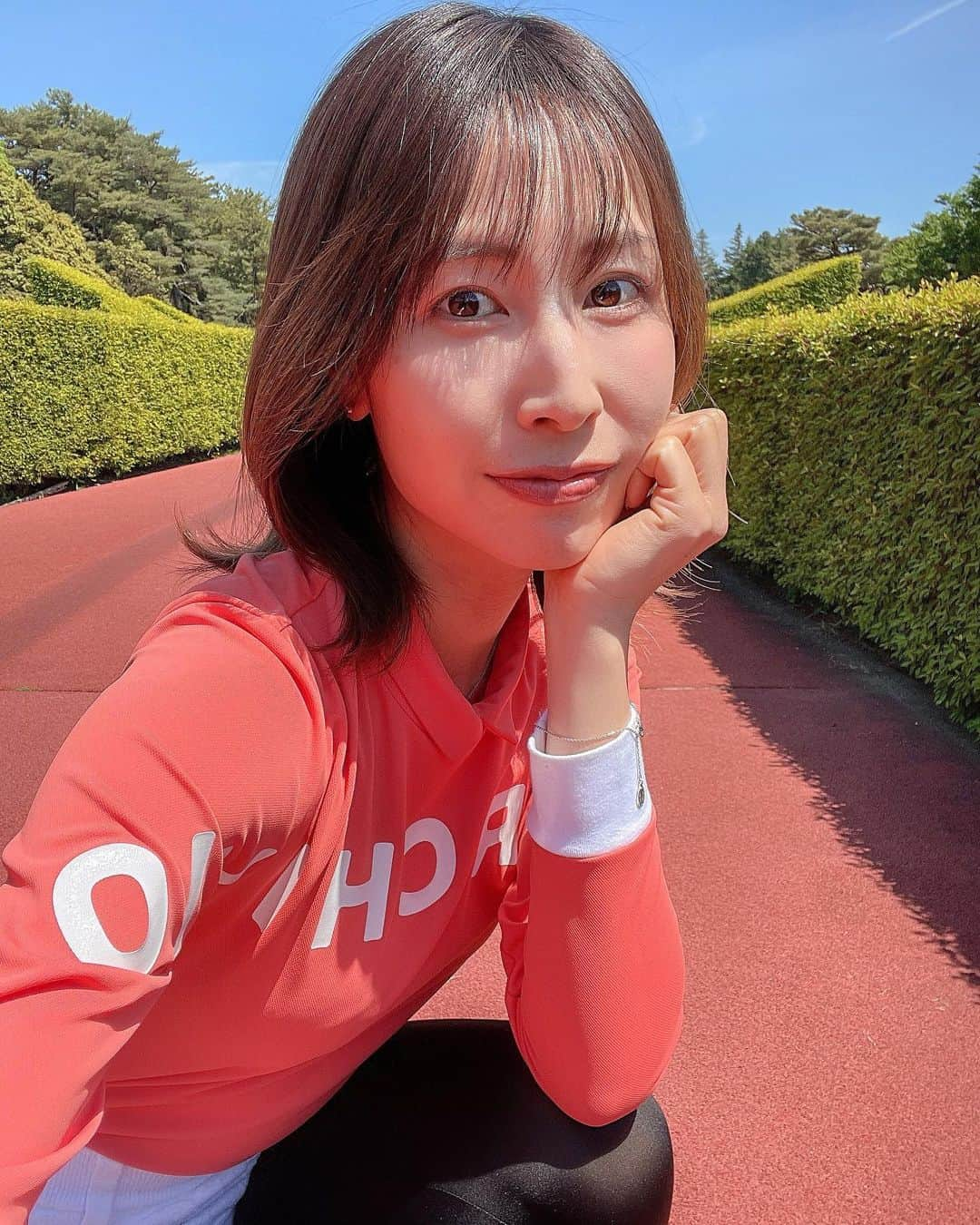 米澤有さんのインスタグラム写真 - (米澤有Instagram)「最近オレンジ多め🧡🍊🧡 GW如何お過ごしですか⁇ 良いお天気が続きますように😉  #オレンジ🍊 #最近食べたお蕎麦  #アルチビオ #アルチビオコーデ  #archivio #golfwear #soba」5月3日 12時14分 - yu.u.yonezawa