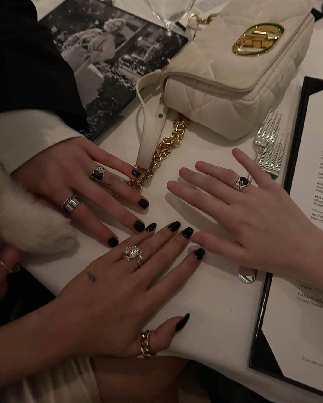 フランキーさんのインスタグラム写真 - (フランキーInstagram)「WE’RE ENGAGED🤍 a glimpse into the most magical night ever💍 obsessed with our family.. what is life !!」5月3日 7時29分 - francescafarago