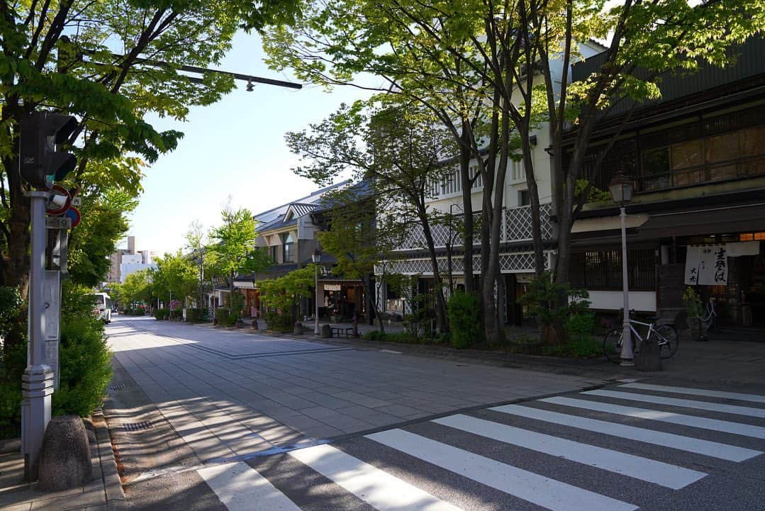 いぶくろ聖志さんのインスタグラム写真 - (いぶくろ聖志Instagram)「長野の街並み　2  #japan #camera #photography  #nagano #日本　#カメラ　#写真 #長野」5月3日 7時58分 - b.smpl