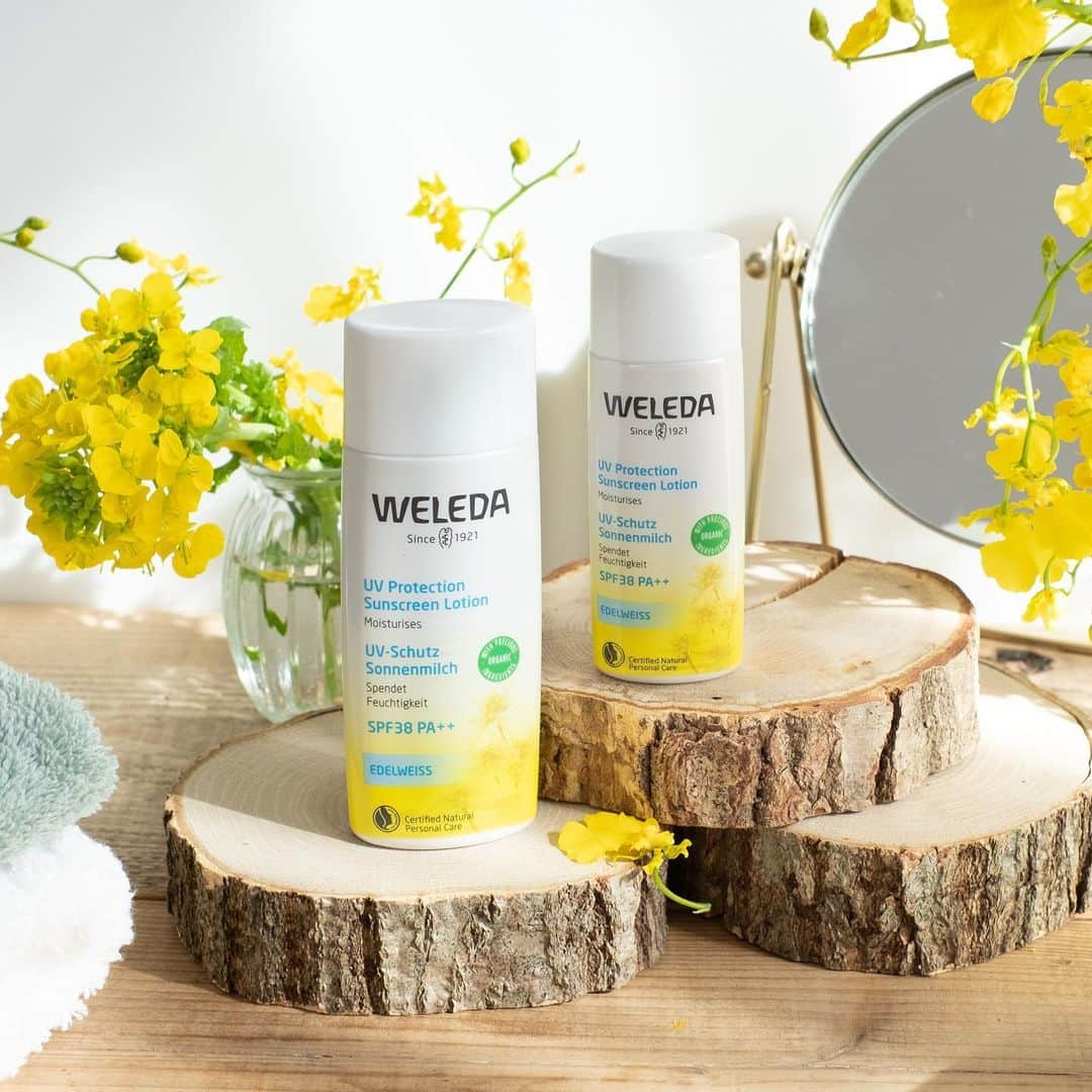 ヴェレダ Weleda Japanのインスタグラム：「【ゴールデンウィークのUVケアをお忘れなく】  新緑がまぶしい爽やかな季節となる5月の最大イベントといえば、 様々な記念日で構成される月初めのゴールデンウィーク。  家族や友達とお出かけの計画を立てている方も多いのではないでしょうか。  早くも初夏の日差しが強くなっていますので、 紫外線対策をしっかりして、レジャーを楽しんでくださいね！  ヴェレダの「 #エーデルワイスUVプロテクト｣は 紫外線対策をしながら、肌荒れを防ぐためのケアができる万能商品。  天然由来成分100％商品なので、 生後1か月の赤ちゃんや、敏感肌の方にも安心してお使いいただけます。  UV対策をして、楽しいゴールデンウィーク思い出を作ってくださいね♡  ＼ どんな肌にも心地よい1年中使えるUVケア ／  ■エーデルワイスUVプロテクト ￣￣￣￣￣￣￣￣￣￣￣￣￣ 植物のちからで素肌を守るスキンケアUVミルク  紫外線から肌を守りながら、しっとりとみずみずしい潤いを与え、肌荒れを防ぎます。 肌色や肌質を問わず、一年中心地よくお使いいただけます。  ╋━━━━━━━  　100％天然由来成分で、紫外線吸収剤不使用  　✔ SPF38 PA++ 　✔ ブルーライト96.9%※・近赤外線88.1％※カット 　✔ 生後1か月の赤ちゃんにも使用できる*1 　✔ 白浮きせず、自然な肌色*2にトーンUPし、 　　明るい肌印象に 　✔ 石鹸や洗顔料で簡単にオフ 　✔ 植物の力で潤いを保ち、日中の肌荒れを予防  　　　　　　　　　　　　　　　　　━━━━━━━╋  ＜こんな方におすすめ＞ ・敏感肌の方 ・ファミリー全員で使いたい方 ・体や顔でUVを分けたくない方 ・日焼け止めミルクを化粧下地としても使いたい方  ╭━━━━━━━━━━━━━╮ 　 　　  ゴールデンウィークは 　　何をして楽しみますか？  ╰━━━━━━ｖ━━━━━━╯  🏕：キャンプ 🚗：ドライブ 🌼：公園でピクニック ☕️：ゆっくり過ごす ぜひ、[コメント]で教えてください！  ---------------------------------------------------  商品についての詳細は @weleda_japan のトップページリンクからご覧いただけます。  もう一度見たい方は、 ぜひ「保存」ボタンを押してくださいね！  ※ 第三者機関実施試験結果より *1 使用テスト済み。すべての方に皮膚刺激が起こらないということではありません。 *2 天然ミネラルによる着色 #ヴェレダ#WELEDA#weleda#オーガニック#オーガニックコスメ#植物療法#シュタイナー#ホリスティック#organiccosmetics#유기농#肌荒れ改善#敏感肌用#敏感肌#敏感肌コスメ#敏感肌スキンケア#ウェレダUVケア#UVケア#日焼け止め#日焼け止めクリーム #日焼け止め下地#日焼け対策#日焼け止め必須#紫外線ケア#紫外線#紫外線予防#紫外線カット#ブルーライトカット#ゆらぎ肌#ゴールデンウイーク」