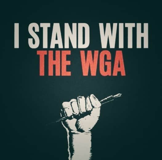 ジョシュ・スチュワートのインスタグラム：「if it ain’t on the page it ain’t on the stage #wgastrong」