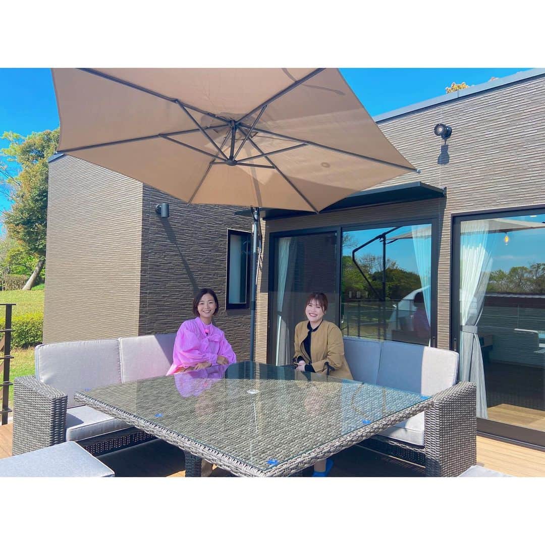 のインスタグラム：「今夜はどんかごです📺  MBCテレビ 5月3日(水)夜8時〜 「どーんと鹿児島」 公園に出かけよう！かごしまパークライフ  私はGWにもピッタリな公園で遊んでいます⛲️  話題の新しいスポットもたっぷりご紹介します✨  ぜひ今夜の放送をご覧ください🙏」
