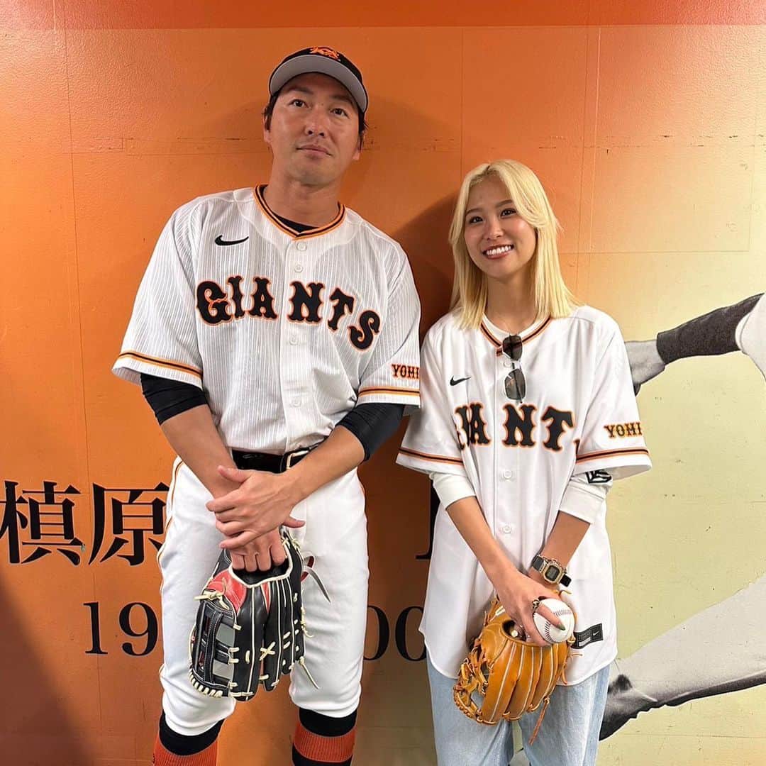 西村碧莉さんのインスタグラム写真 - (西村碧莉Instagram)「人生初の始球式⚾️🔥 過去一緊張しました笑 貴重な経験をありがとうございました！！！」5月3日 10時21分 - aori_nishimura