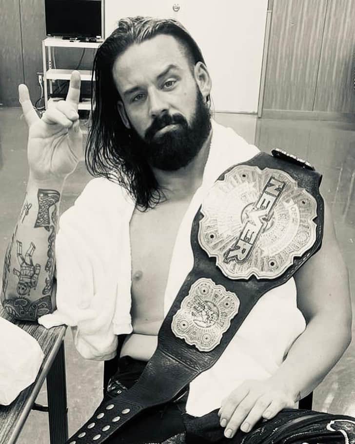 のインスタグラム：「Thank me. My Bullet Club.  #LeaderByExample #njdontaku」