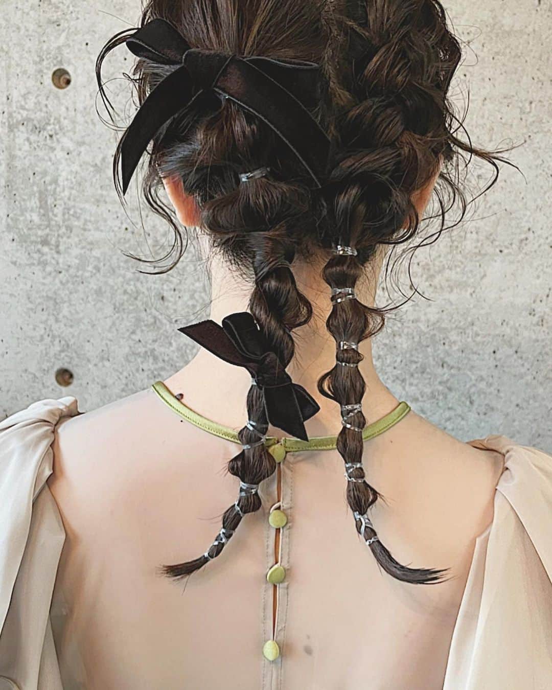 河野麻里のインスタグラム：「・ ・ お呼ばれhair♡  ・ ・ #浜松市 #マリhair」