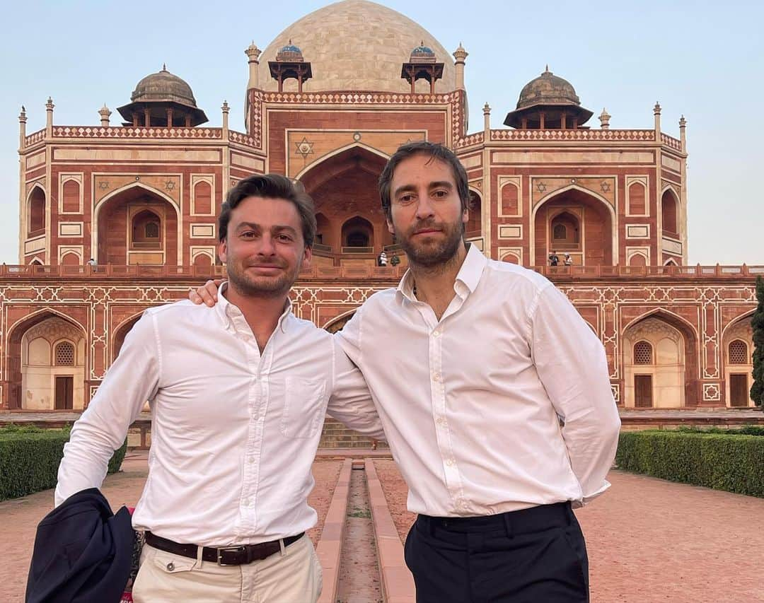 マチュー・フラミニさんのインスタグラム写真 - (マチュー・フラミニInstagram)「It was an honour to meet India’s Vice President, and have the opportunity to discuss economic development and how we tackle climate change during my visit to India. 🌏  It was a pleasure to be a part of the delegation of French entrepreneurs meeting with the next generation of young leaders driving change in India 🇮🇳🇫🇷  #france #india #collaboration #international #global #relationships #economicdevelopment #climatechange #sustainability」5月3日 20時23分 - mathieuflamini