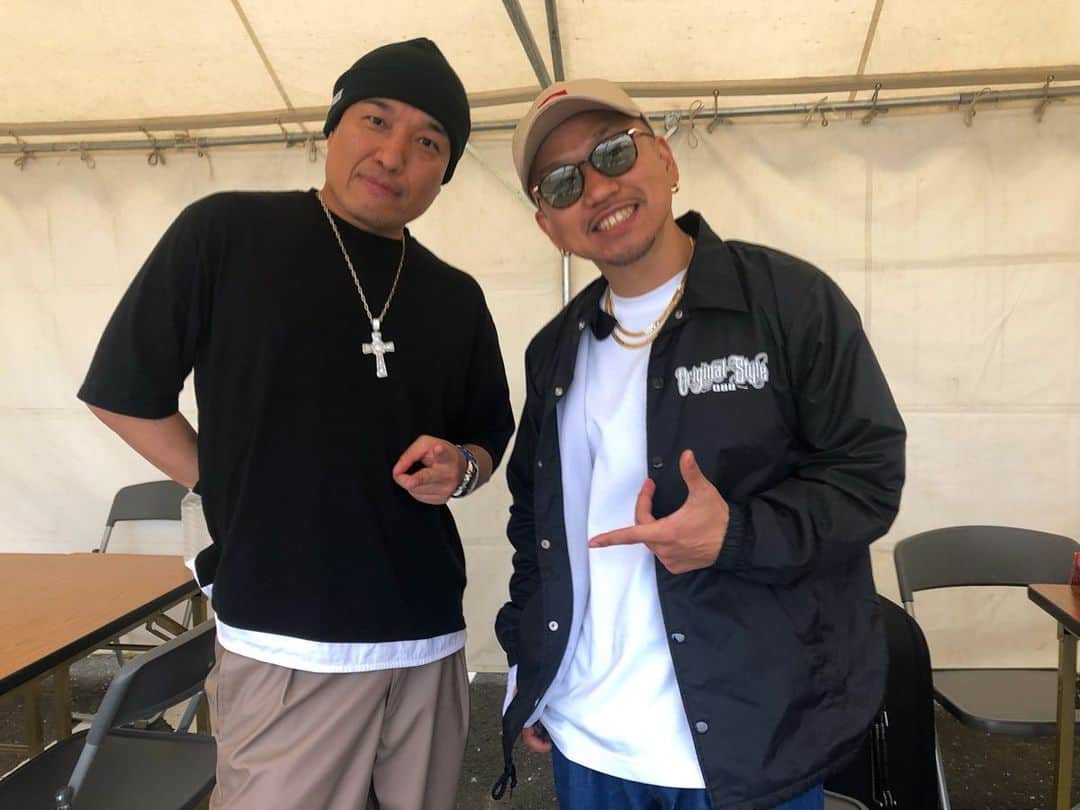 HI-Dのインスタグラム：「浜松名古屋のライブに参加してくれたみんなありがとうございました。 🙇‍♂️ 楽しかったなぁ.....。 浜松では久々に @ryo_w2 に会えて嬉しかった。THX！！✌️」