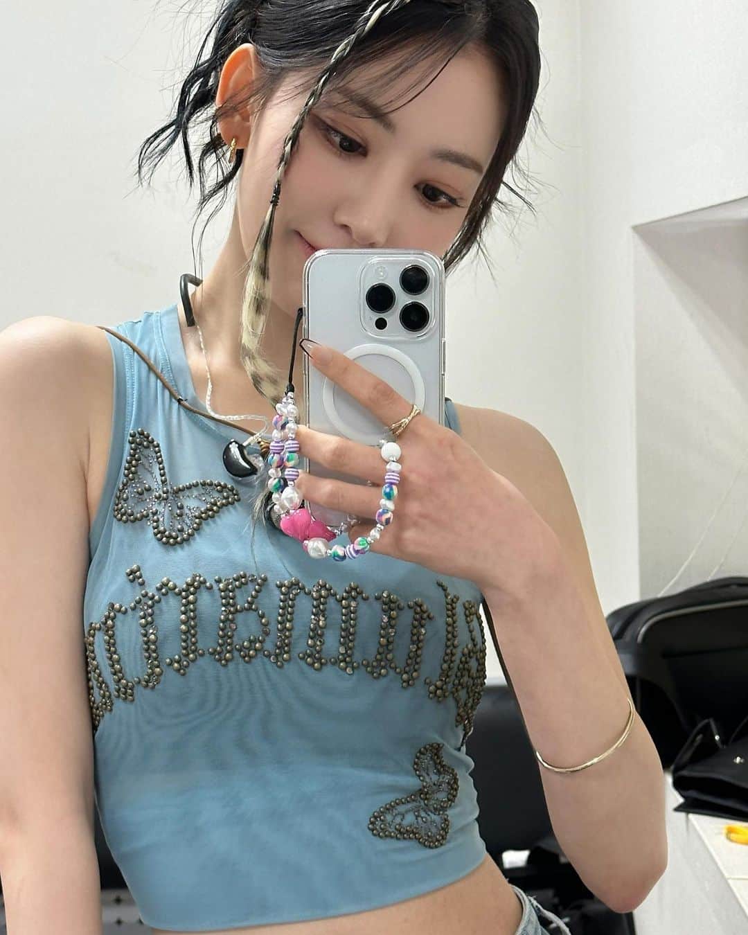 宮脇咲良さんのインスタグラム写真 - (宮脇咲良Instagram)「🐴🤠」5月3日 13時39分 - 39saku_chan