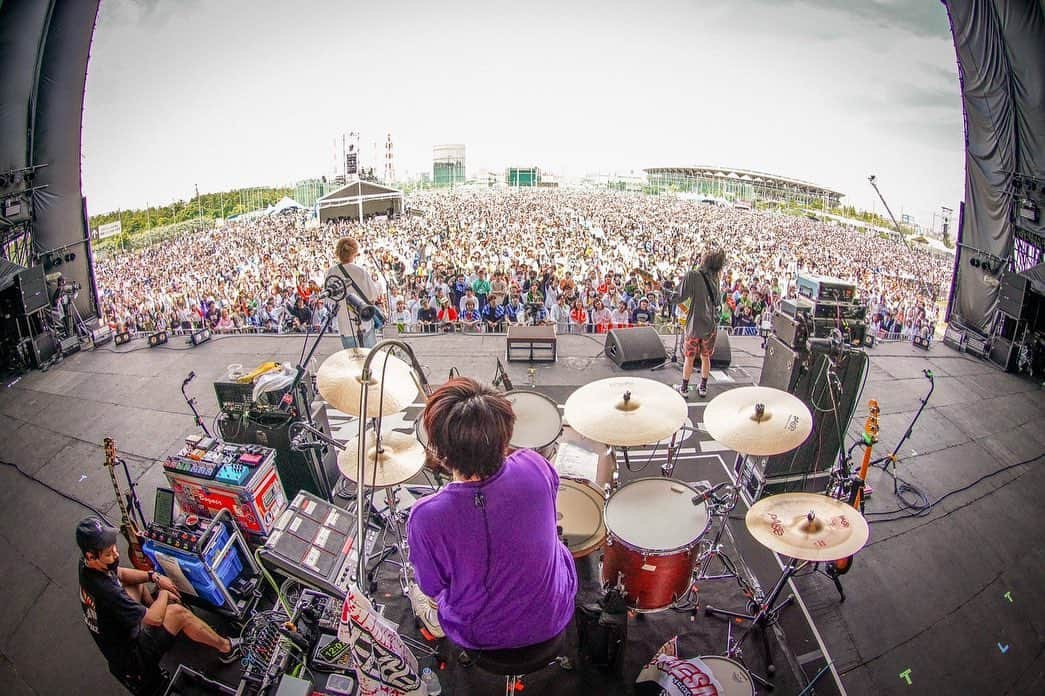 FOMAREさんのインスタグラム写真 - (FOMAREInstagram)「2023.5.3 rockin’on presents 【JAPAN JAM 2023】  SKY STAGE  THANK YOU‼︎‼︎  photo by @ruihashimoto  #japanjam  #fomare」5月3日 13時50分 - fomare_official