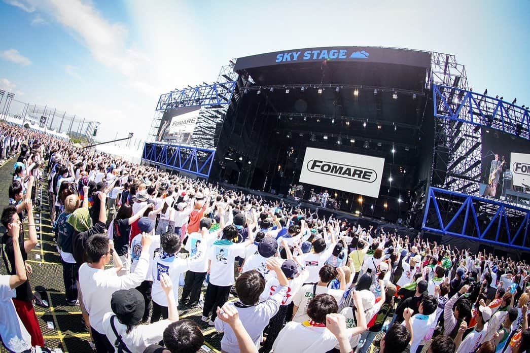 FOMAREのインスタグラム：「2023.5.3 rockin’on presents 【JAPAN JAM 2023】  SKY STAGE  THANK YOU‼︎‼︎  photo by @ruihashimoto  #japanjam  #fomare」