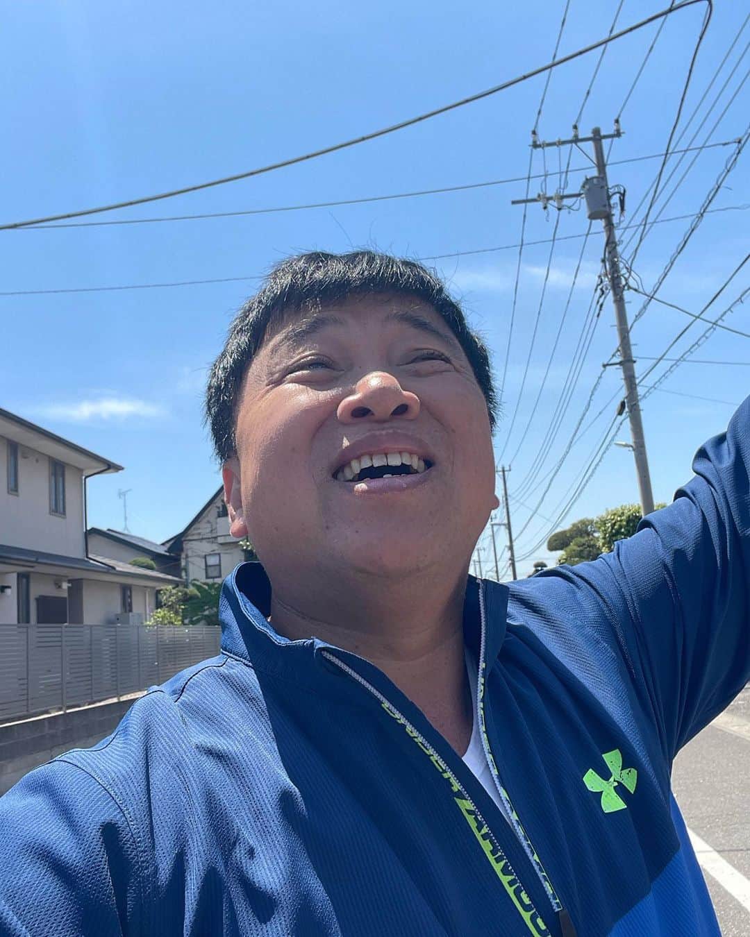 スギちゃんのインスタグラム：「あー良い天気だぜぇ」