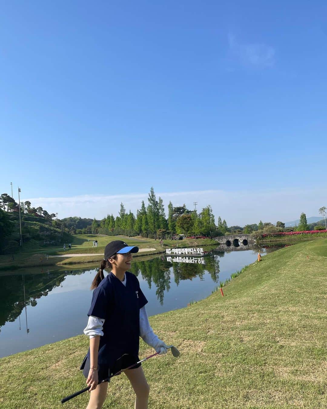 ソン・ダムビのインスタグラム：「요즘 나의 사진은 온통 골프🙈🙊 연습 많이 하고 다시 만나😘⛳️🏌️」