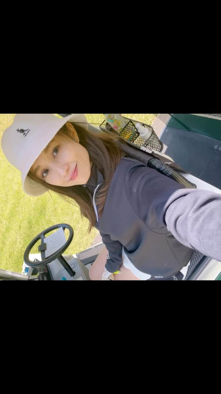 のインスタグラム：「GWはのんびりgolf❤️⛳️  お天気が最高すぎた✨ そして、最近ようやくゴルフが楽しめるようになってきましたよ♪ 今年中には100切れるかもしれない、かもしれないw」
