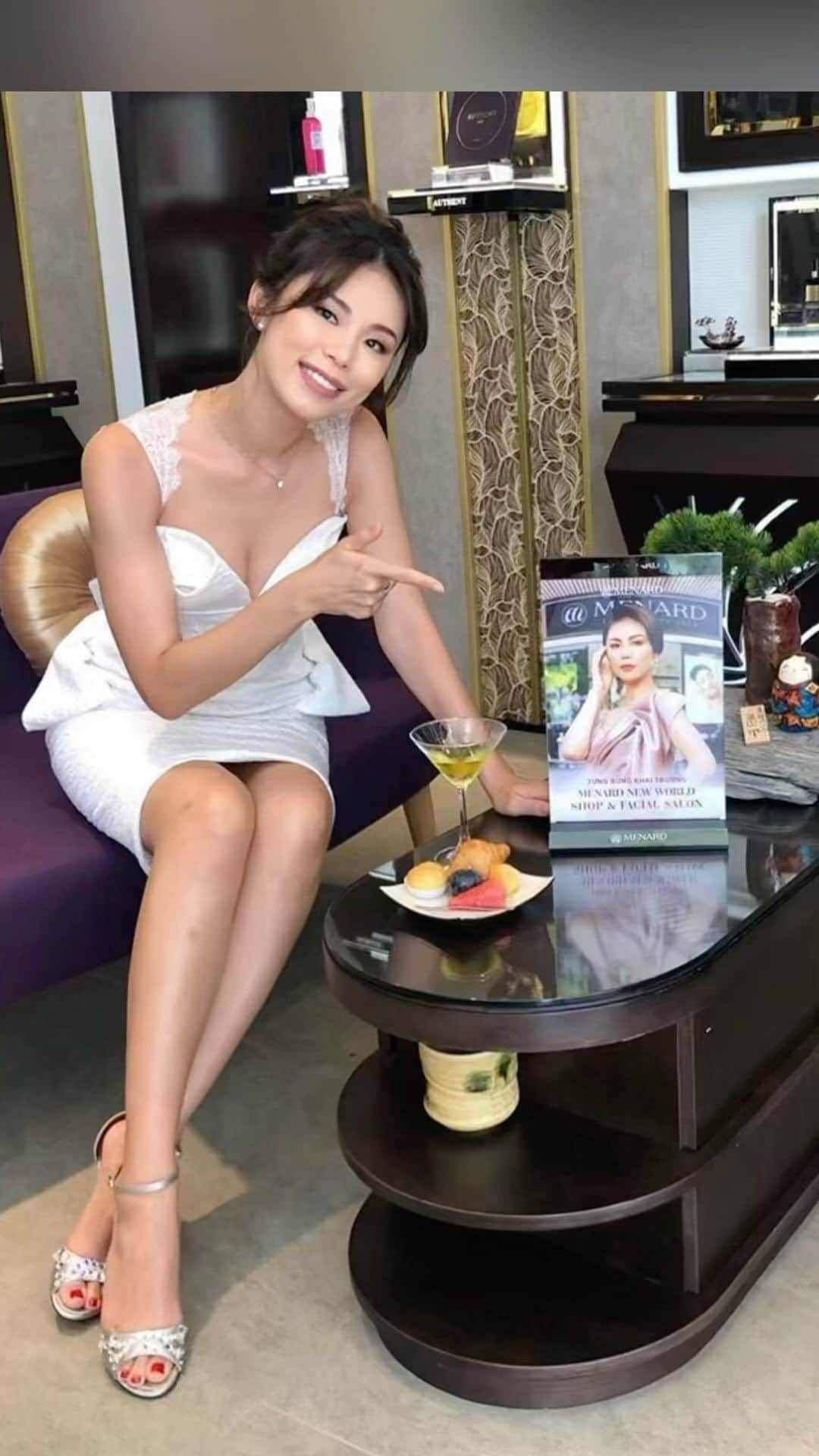 森理世のインスタグラム：「@menard_vietnam days 🥰  #throwback #beautyproducts」