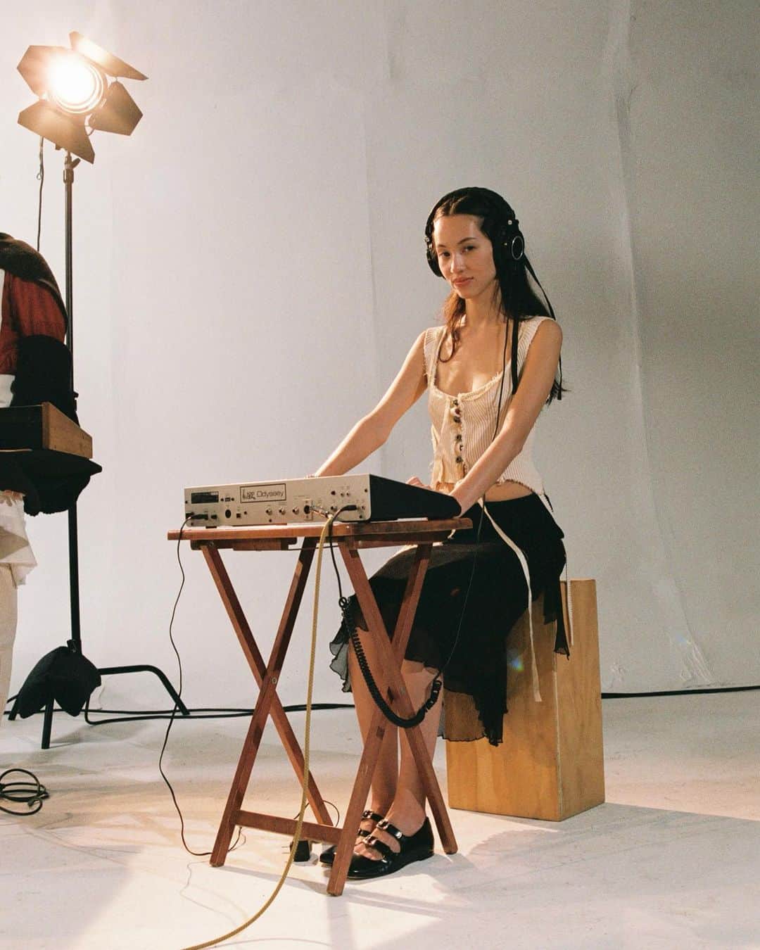 水原希子 のインスタグラム：「Oropendola ꔛ‬ꕤ*｡ﾟ new @johncarrollkirby check it out ⚘˖* 🦜」