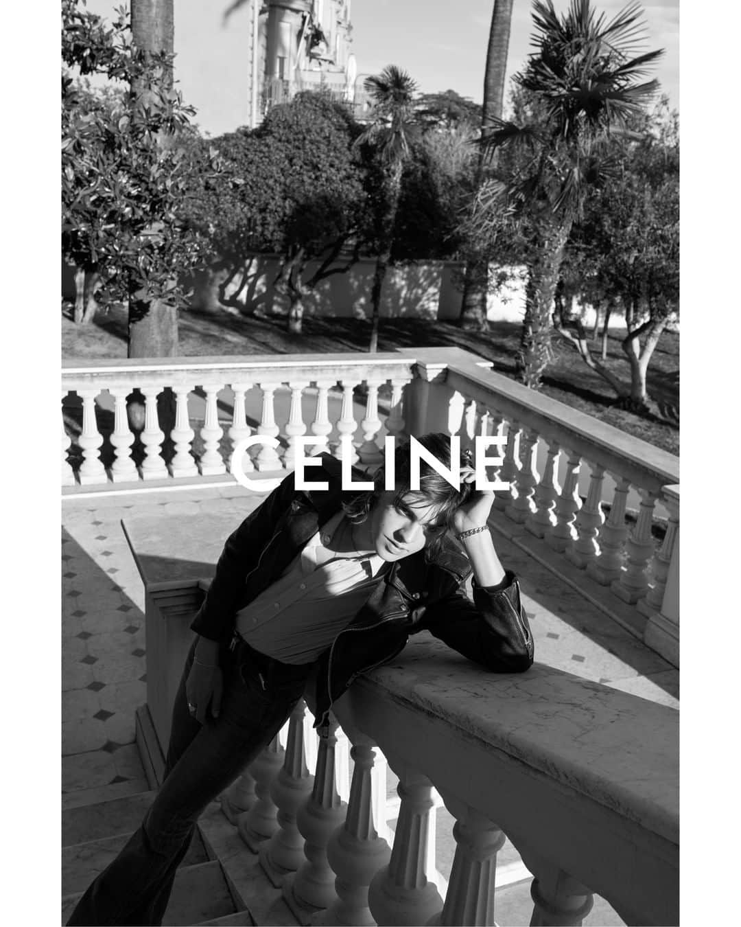 Celineさんのインスタグラム写真 - (CelineInstagram)「CELINE HOMME  LE CUIR CELINE  EARL CAVE @PSYCHOEARLI  @HEDISLIMANE PHOTOGRAPHY NICE FRENCH RIVIERA MARCH 2023  #CELINEHOMME #CELINEPORTRAIT #CELINEBYHEDISLIMANE」5月3日 17時23分 - celine